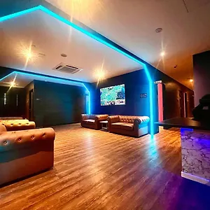 2* Hotel Arena Esports @ Orchard
